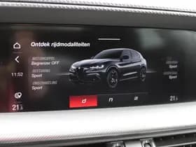 Alfa Romeo Stelvio thumbnail 32