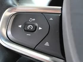 Volvo XC40 thumbnail 32