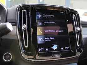 Volvo XC40 thumbnail 8