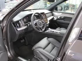 Volvo XC90 thumbnail 30