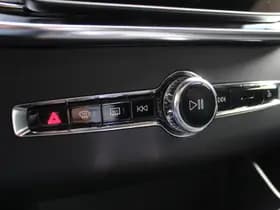 Volvo XC90 thumbnail 58