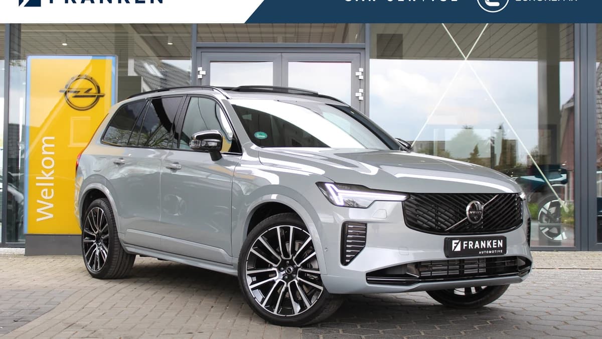 Volvo XC90 — foto 1