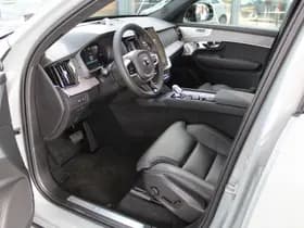 Volvo XC90 thumbnail 25