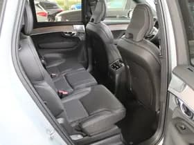 Volvo XC90 thumbnail 38