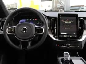 Volvo XC90 thumbnail 5