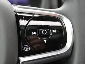 Volvo XC60 thumbnail 15