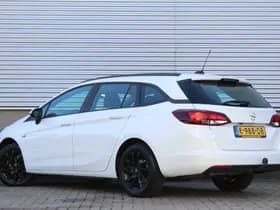 Opel Astra thumbnail 3