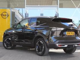 Nissan Qashqai thumbnail 3