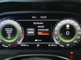 Nissan Qashqai thumbnail 36