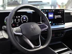 Volkswagen Tiguan thumbnail 4