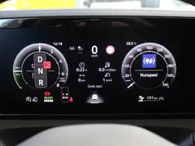 Volkswagen Tiguan thumbnail 36