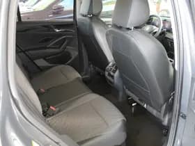 Volkswagen Tiguan thumbnail 45