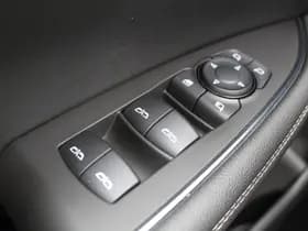 Opel Insignia thumbnail 20