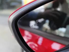 Ford Focus thumbnail 8