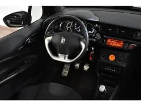 Citroën DS3 Cabrio 1.2 VTi CHIC SPORT thumbnail 9