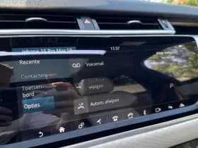 Land Rover Range Rover Velar 2.0 250PK AWD R-DYNAMIC BLACK PACK SE thumbnail 30