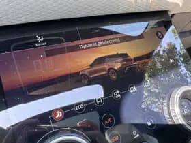 Land Rover Range Rover Velar 2.0 250PK AWD R-DYNAMIC BLACK PACK SE thumbnail 50