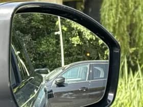 Land Rover Range Rover Velar 2.0 250PK AWD R-DYNAMIC BLACK PACK SE thumbnail 56