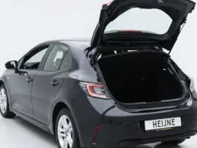 Toyota Corolla 1.8 HYBRID AUT. DYNAMIC thumbnail 13