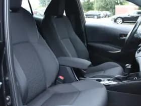 Toyota Corolla 1.8 HYBRID AUT. DYNAMIC thumbnail 16