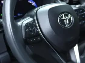 Toyota Corolla 1.8 HYBRID AUT. DYNAMIC thumbnail 19