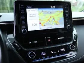 Toyota Corolla 1.8 HYBRID AUT. DYNAMIC thumbnail 22