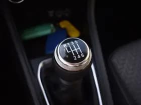 Renault Captur 1.0 TCe LIMITED thumbnail 24