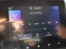 Renault Captur 1.0 TCe LIMITED thumbnail 28