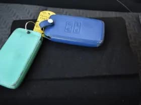 Renault Captur 1.0 TCe LIMITED thumbnail 32