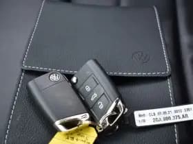 Volkswagen T-Roc R 2.0 TSI 300PK DSG 4MOTION R-SPORT thumbnail 41