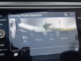 Volkswagen T-Roc Cabrio 1.5 TSI 150PK DSG R-LINE thumbnail 38