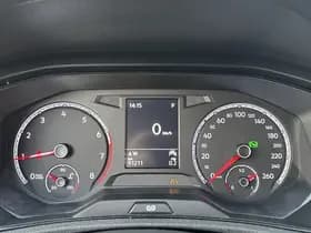 Volkswagen T-Roc thumbnail 14