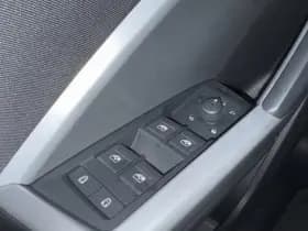 Audi Q3 45 TFSIe 245PK S-TRONIC S-LINE HYBRID thumbnail 21