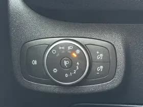 Ford Fiesta 1.0 EcoBoost Hybrid TITANIUM thumbnail 19