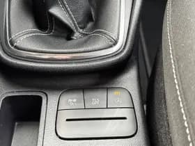 Ford Fiesta 1.0 EcoBoost Hybrid TITANIUM thumbnail 23