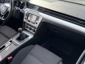 Volkswagen Passat Variant 1.4 TSI ACT 150PK CONNECTED SERIES+ thumbnail 10