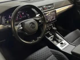 ŠKODA Superb Combi iV 218PK DSG HYBRID BUSINESS thumbnail 30