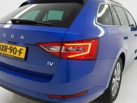 ŠKODA Superb Combi iV 218PK DSG HYBRID BUSINESS thumbnail 5