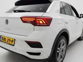 Volkswagen T-Roc 1.5 TSI 150PK DSG R SPORT thumbnail 3