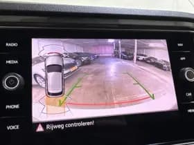 Volkswagen T-Roc 1.5 TSI 150PK DSG R SPORT thumbnail 32