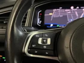 Volkswagen T-Roc Cabrio 1.5 TSI 150PK DSG R-LINE SPORT thumbnail 27