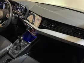 Audi A1 Sportback 30 TFSI 115PK S-TRONIC ADVANCED S LINE INT thumbnail 10