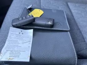 Volkswagen Passat Variant 1.5 TSI 150PK DSG BUSINESS thumbnail 37