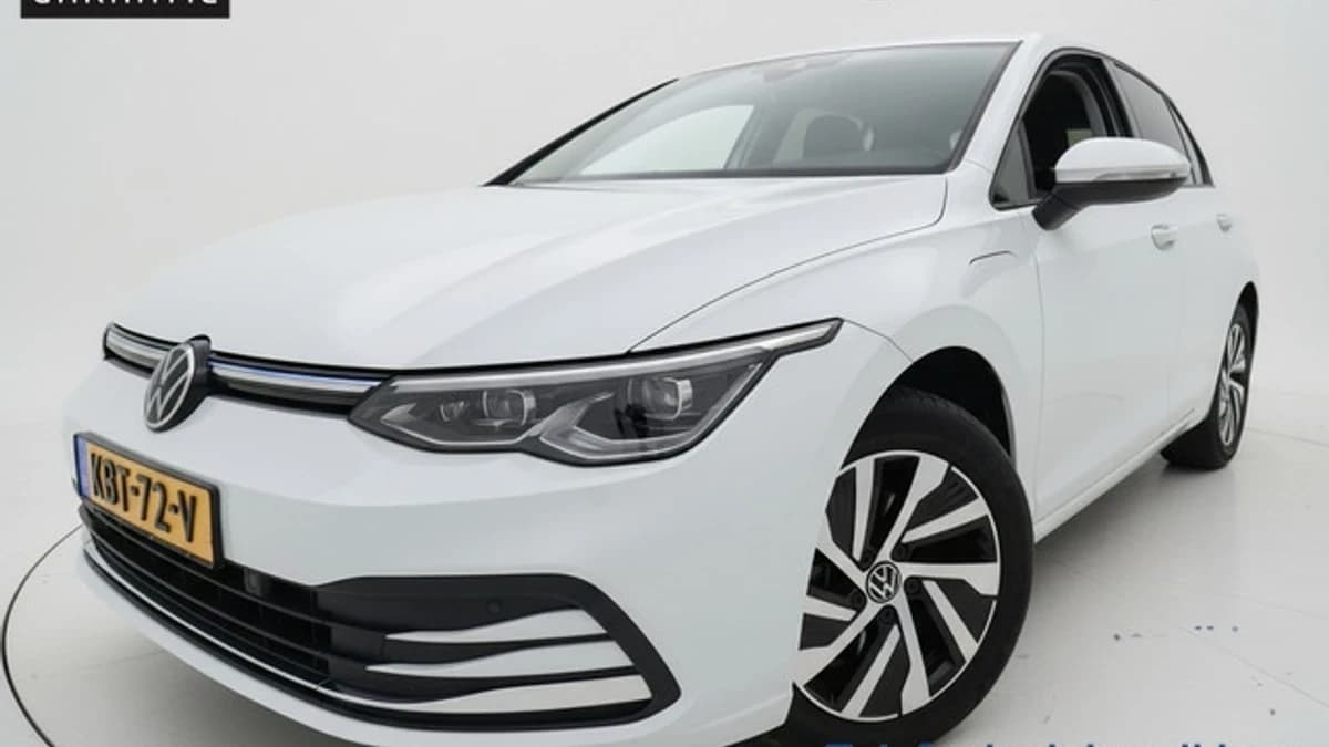 Volkswagen Golf 1.4 eHybrid 204PK DSG STYLE — foto 1