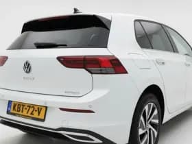 Volkswagen Golf 1.4 eHybrid 204PK DSG STYLE thumbnail 3