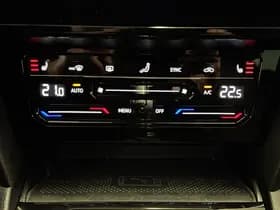 Volkswagen Passat thumbnail 31