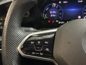 Volkswagen Golf GTE 245PK HYBRID SPORT thumbnail 22