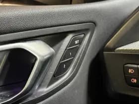 BMW 1-serie 118i 136PK AUT. HIGH EXECUTIVE thumbnail 16