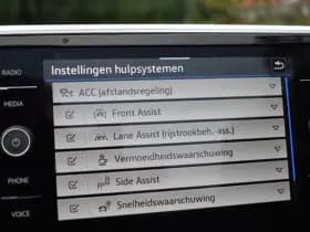 Volkswagen T-Roc Cabrio 1.5 TSI 150PK DSG R-LINE SPORT thumbnail 36