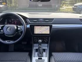 ŠKODA Superb Combi iV 218PK DSG HYBRID BUSINESS thumbnail 2